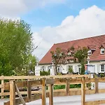 Domaine Les Saules Restaurant Hotel Favieres (Somme)