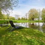 Domaine Les Saules Restaurant Hotel 3*