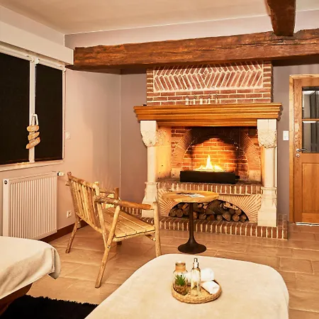 Domaine Les Saules Restaurant Hotel 3*