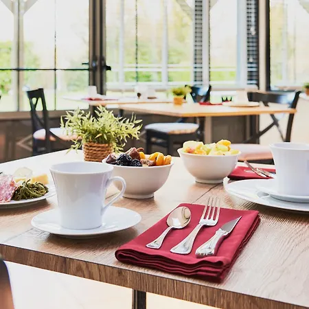 Domaine Les Saules Restaurant Hotel