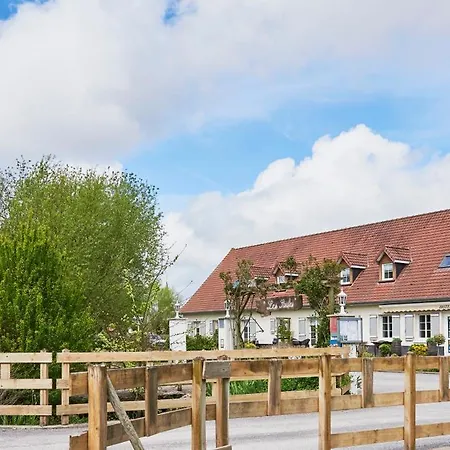 Domaine Les Saules Restaurant Favières