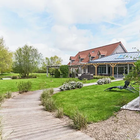 فندق Domaine Les Saules Restaurant 3*