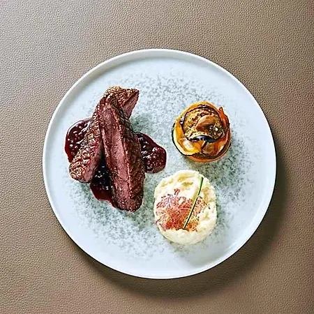 ホテル Domaine Les Saules Restaurant 3*