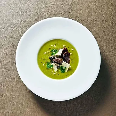 Domaine Les Saules Restaurant Favières